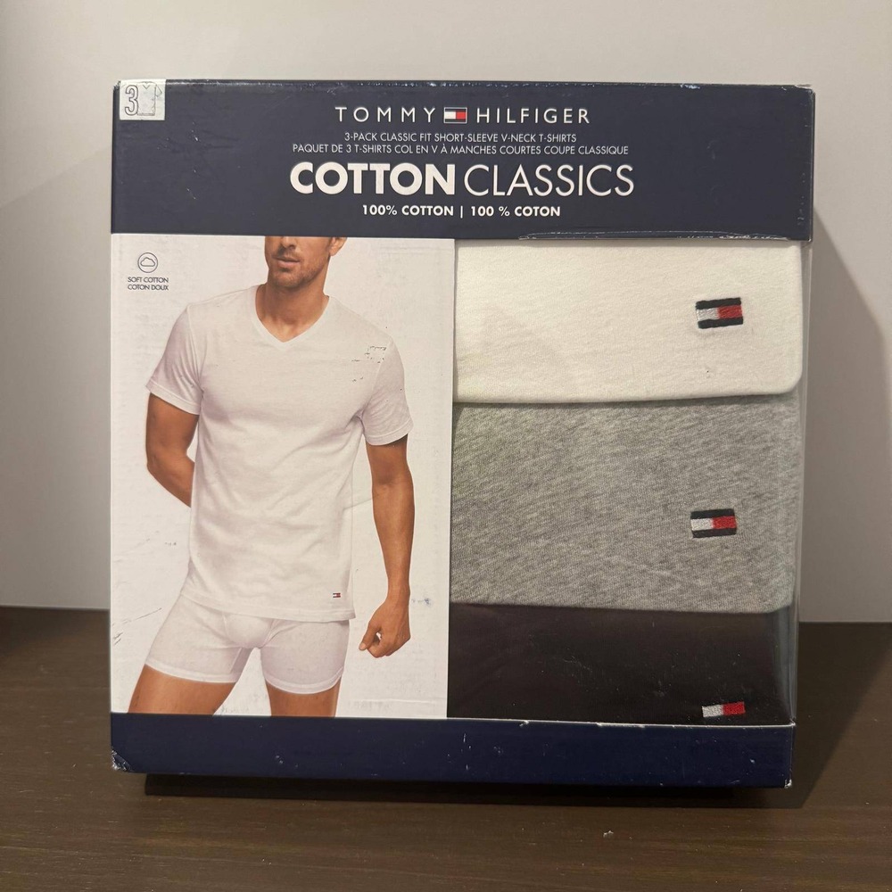 Tommy Hilfiger Men's Undershirts Classic 3 Pack White Gray Black Size M Sealed
